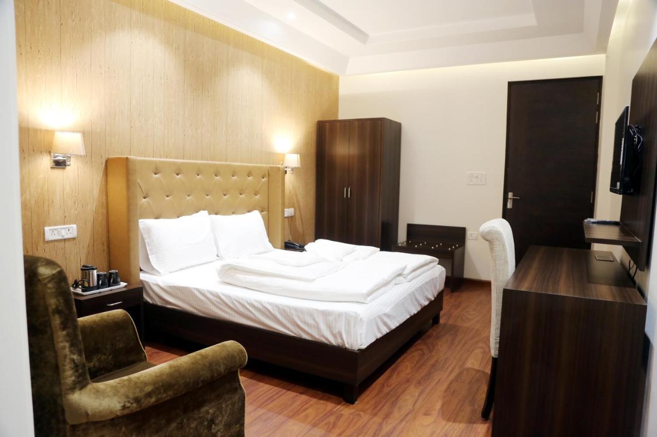 Awadh Inn Noida Luaran gambar