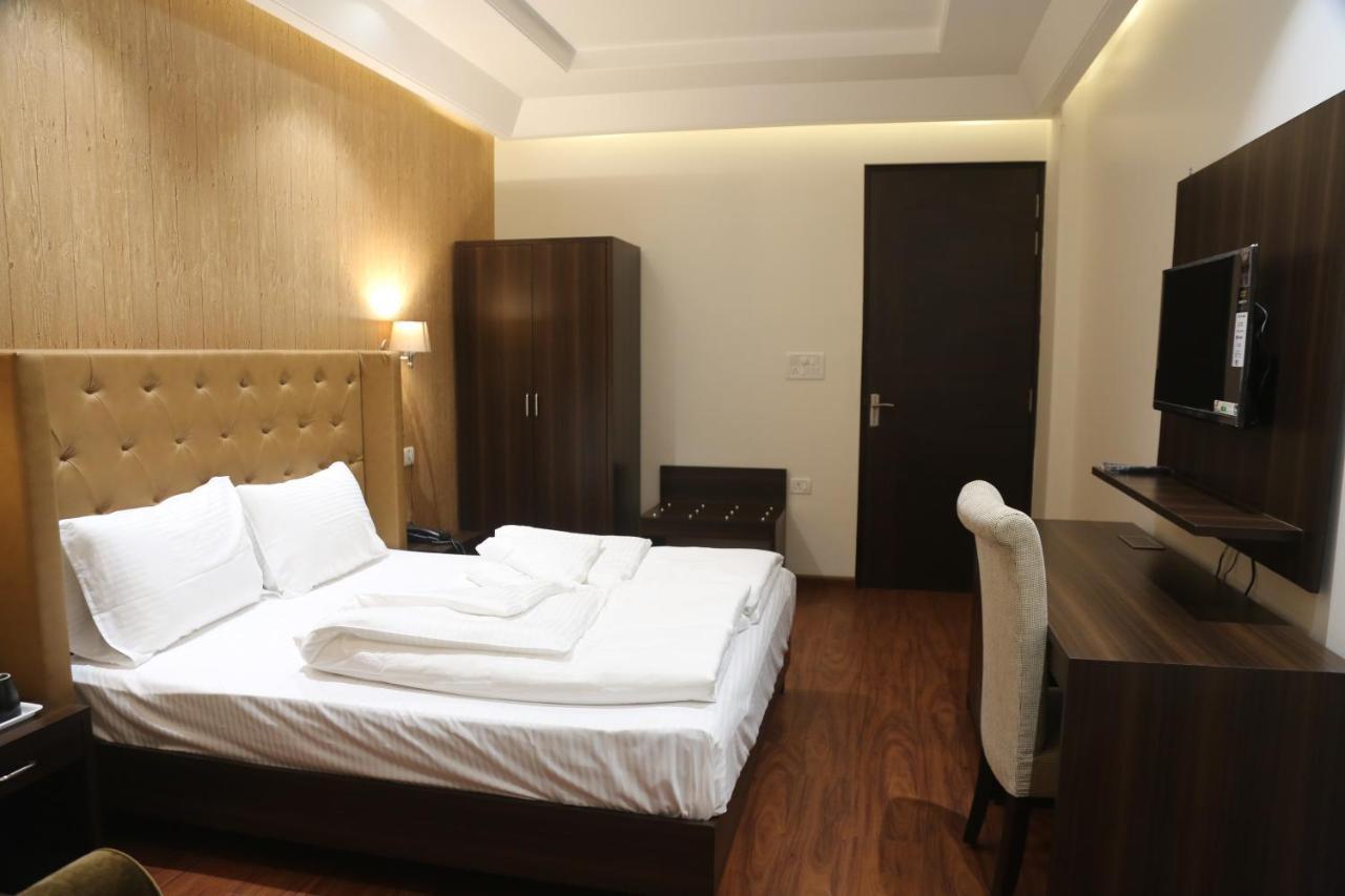 Awadh Inn Noida Luaran gambar